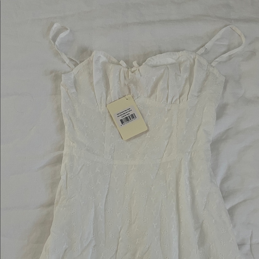 Peppermayo Elsie Broderie Maxi Dress White - Picture 3 of 3